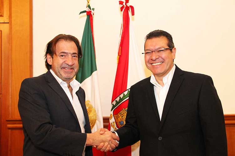 Presenta ensambles bancor proyecto de inversión al gobernador Marco Mena