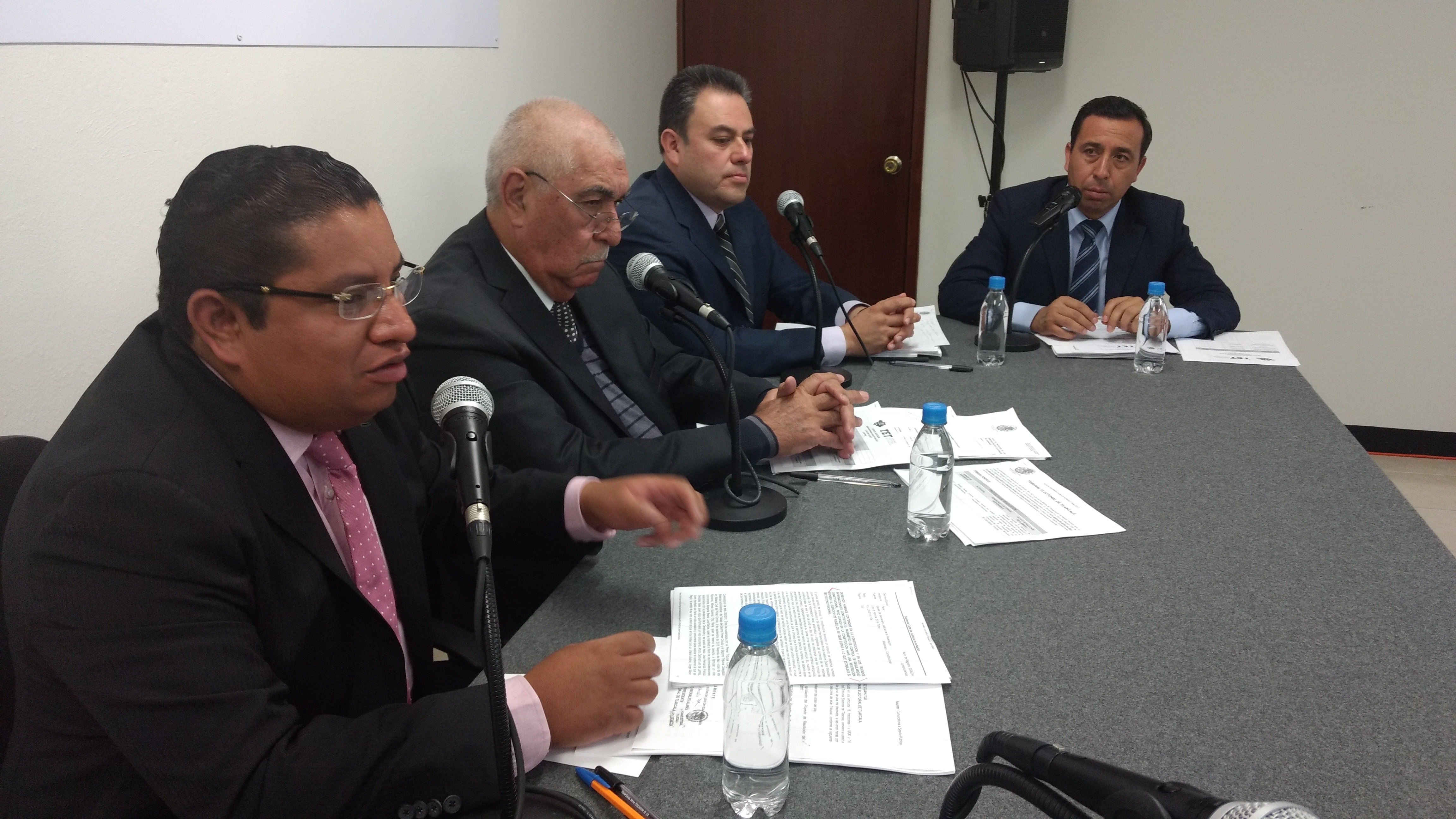 Confirma TET entrega de constancias de mayoría en Zacacalco Calpulalpan y La Joya Tlaxcala