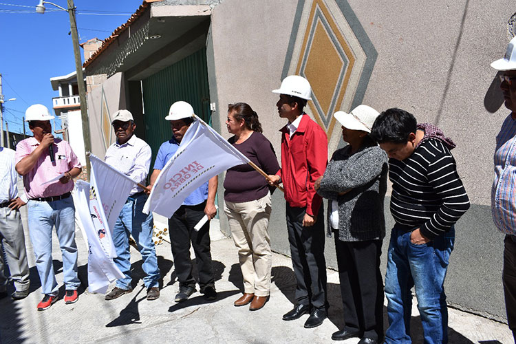 Inician trabajos de ampliación  de la red de agua potable en Xochitecatitla