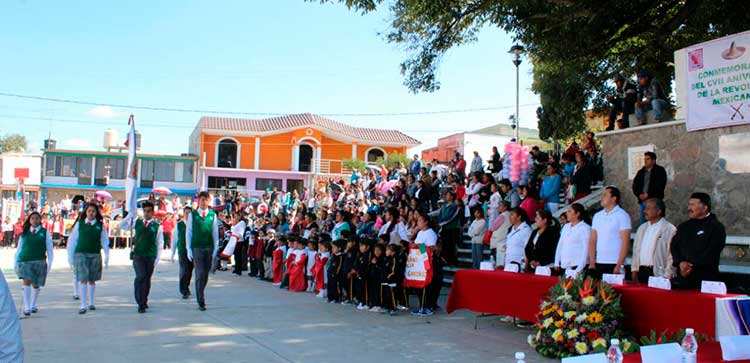 Conmemoran inicio de Revolución en Tocatlán