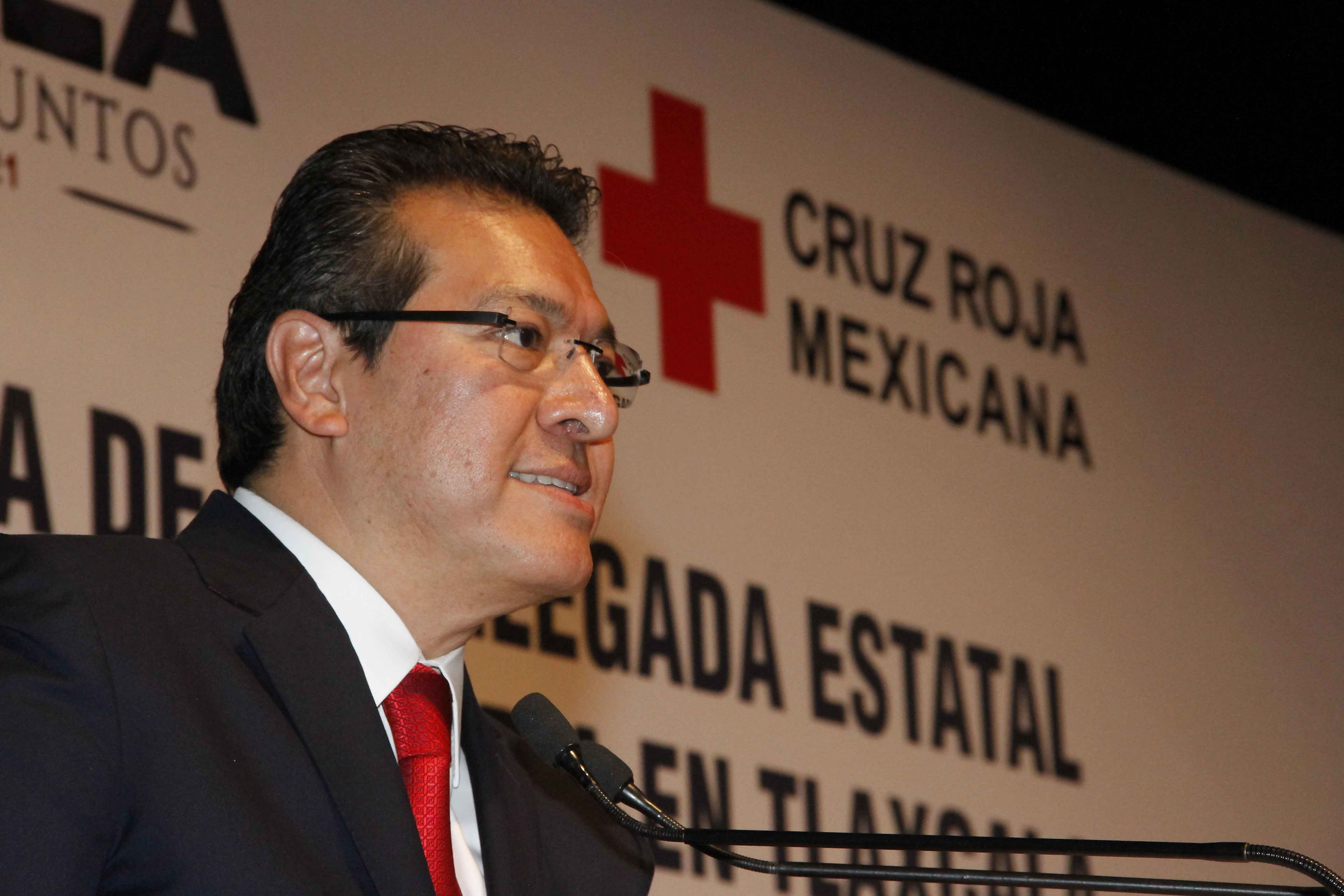 Rinde protesta Sandra Chávez como presidenta  Honoraria de la cruz roja en Tlaxcala