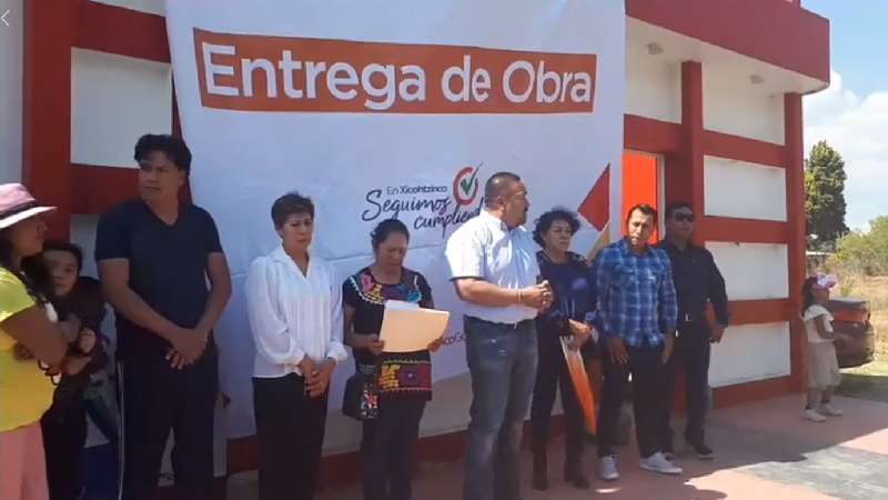 Inauguración de trabajos de luz eléctrica y red de agua potable