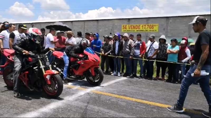 Arrancones de motos 1/4 milla en la Feria de Cuapiaxtla 2019