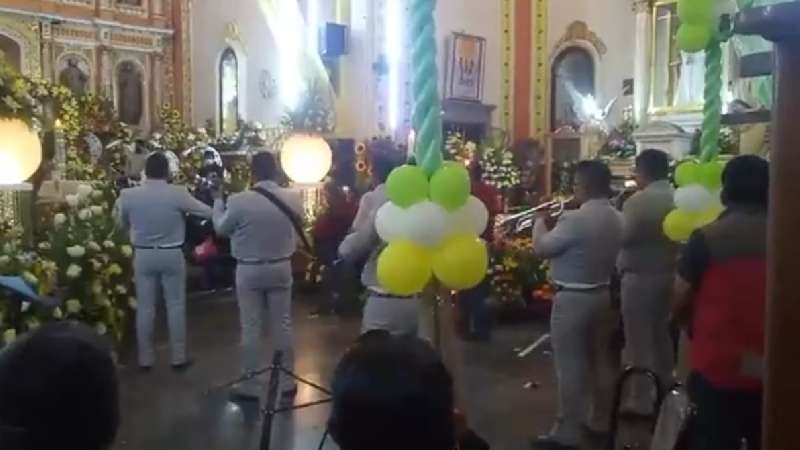 En plena contingencia por Covid-19, Contla no detiene celebraciones religiosas