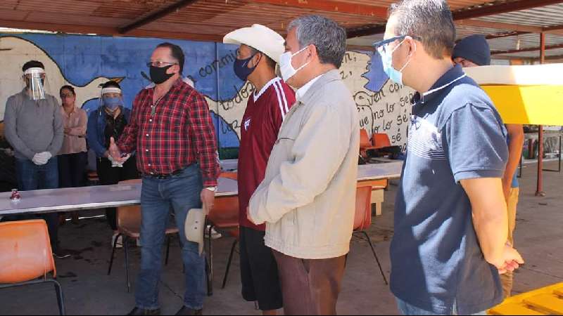 Entrega CEDH ropa y calzado a albergue La Sagrada Familia 