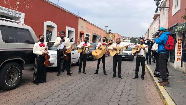 Claman familiares justicia para Antonio Tlapale, se manifestaron en Palacio de gobierno 