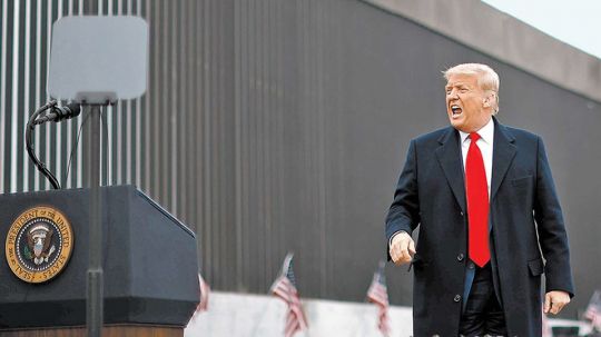 AMLO, caballero y amigo que ama a EU: Trump ante el muro