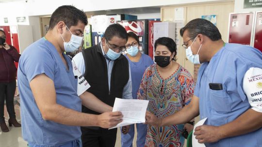 Supervisa SESA aplicación de vacuna contra Covid-19 a personal de salud de hospitales