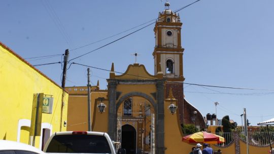 No hay apoyo para nadie, así decía el letrero que colocó el alcalde de Zitlaltepec en su oficina 