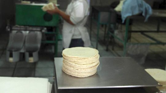 Aumenta precio de tortilla en México; alcanza hasta $20 por kilo en algunas ciudades