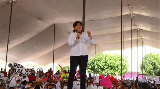 El mejor discurso son los resultados, señala Anabell al tomar protesta como candidata 