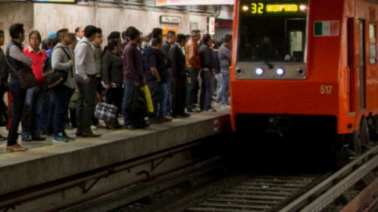 En Congreso, la 4T bateó 15 veces el tema sobre falta de mantenimiento en el Metro