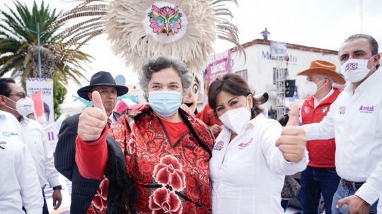 Respalda Beatriz Paredes a Anabell Ávalos en su cierre de campaña 