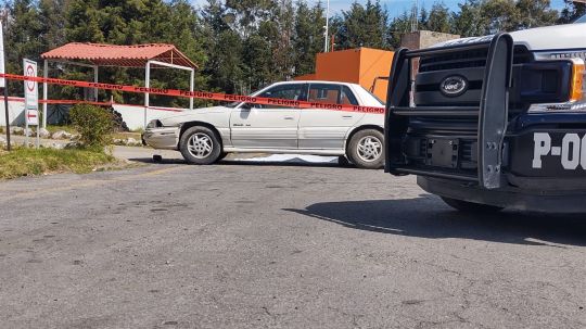 Hombre muere tras ser atropellado por su propio auto en Xaloztoc 