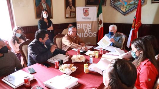 Presenta Gustavo Jiménez Romero el Plan Municipal de Desarrollo ante su cabildo