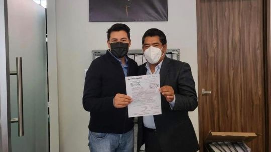 Descaro total: Alcalde de Zacatelco presume entrega de cuentas de tesorero ilegal 