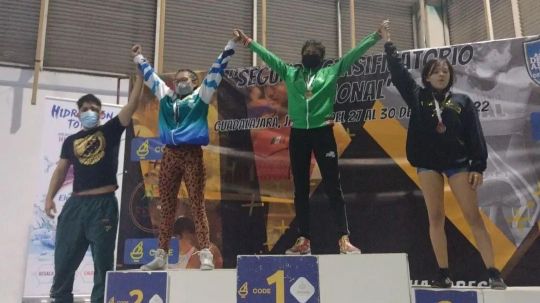 Selección tlaxcalteca de luchas asociadas gana cinco medallas