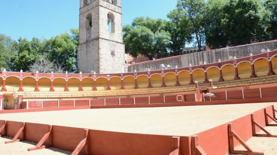 En marcha, la instalación de infraestructura deportiva para el challenge de voleibol en Tlaxcala