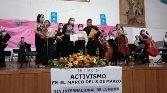 Mujeres tlaxcaltecas de diferentes edades buscan promover empoderamiento a través de Camerata Matlalcueyetl 