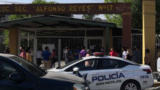 Amenaza de tiroteo en secundaria de NL moviliza a autoridades; suspenden clases