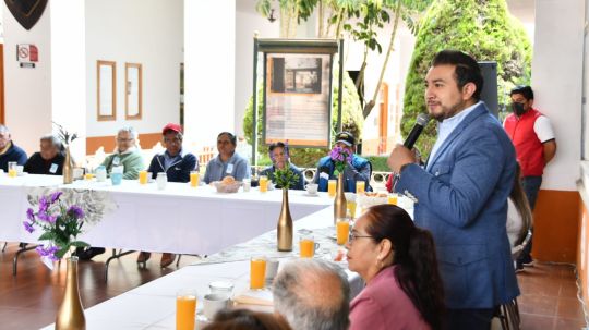 Refrenda ayuntamiento de Huamantla compromiso con los adultos mayores del municipio