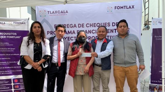 Gobierno ha entregado 16.6 millones de pesos en créditos a productores y a mujeres a través del Fomtlax