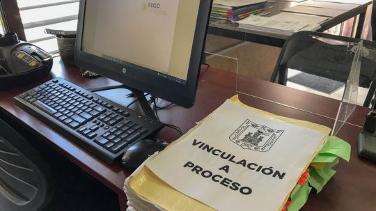 Logra FECC vinculación a proceso en contra de dos exservidores públicos