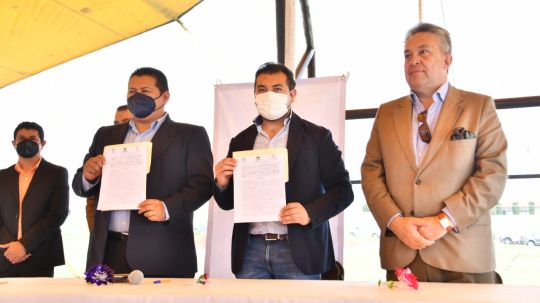 Firma ayuntamiento de Huamantla convenio de colaboración con el ITAT