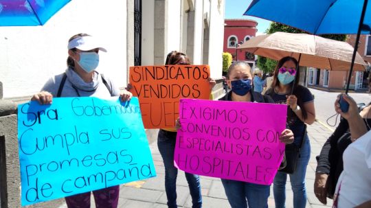 Jubilados denuncian falta de medicamentos, reclaman a gobierno su derecho a abasto digno para un sector vulnerable