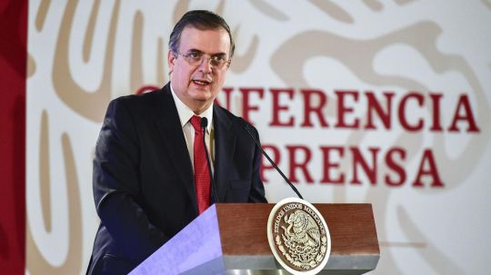 México y EU trabajarán juntos para encontrar a responsables de tragedia en Texas: Ebrard