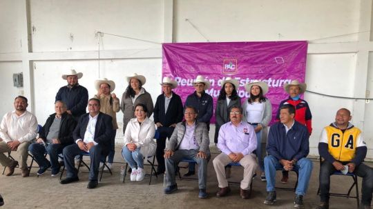 PAC pide a militantes trabajar duro para 2024, señala que tiene las puertas abiertas