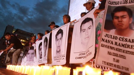 Sí cremaron a los 43, pero en funerarias: hipótesis de informe sobre caso Ayotzinapa