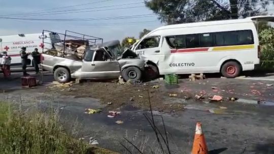 Un hombre murió  en choque frontal entre vehículos en Xiloxoxtla