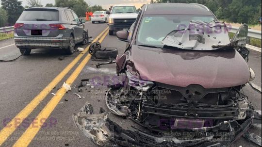 Lluvias dejan caos en zona centro, se suscitaron accidentes y gobierno montó 4 puntos de emergencia