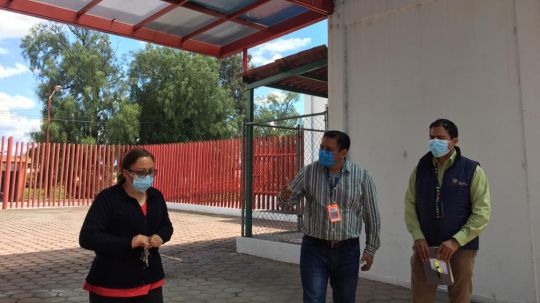 Supervisan abasto de medicamentos y alimentos en buen estado en Tlaxcala