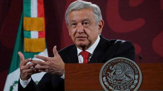 AMLO exhorta a oposición a resolver quién será su candidato presidencial para 2024