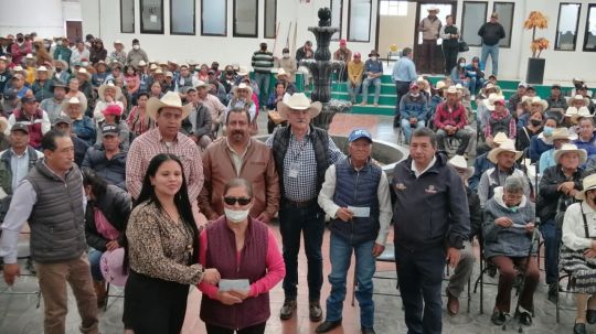 Entrega SIA pago por siniestros agroclimáticos en Atltzayanca y Cuapiaxtla