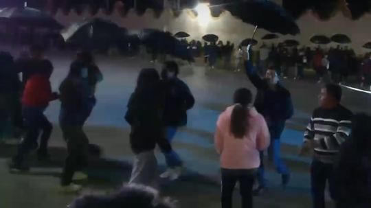 Bajo la luz de la luna ensayan las camadas de Contla