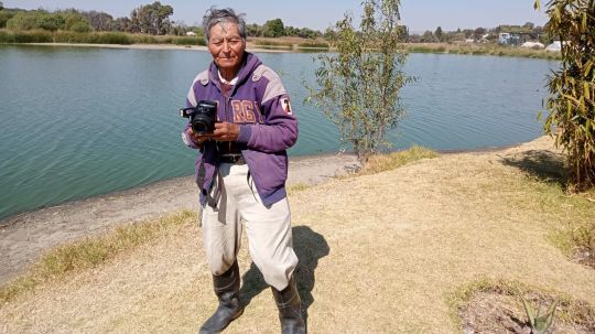 A Ramón de 79 años le robaron la lancha con la que se ganaba la vida con paseos en laguna de Acuitlapilco