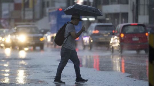 Por paso de tormenta Lidia, suspenden clases en 4 estados de México