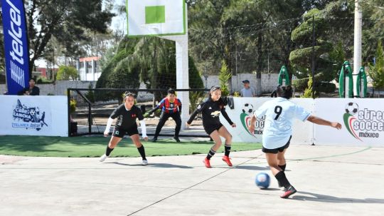 Invita gobierno de Huamantla a niñas y niños de Benito Juárez a inscribirse a la escuela de fútbol rápido