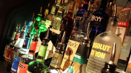 Riñas y agresiones a menores de edad; la constante en bar de Zacatelco, piden su cierre