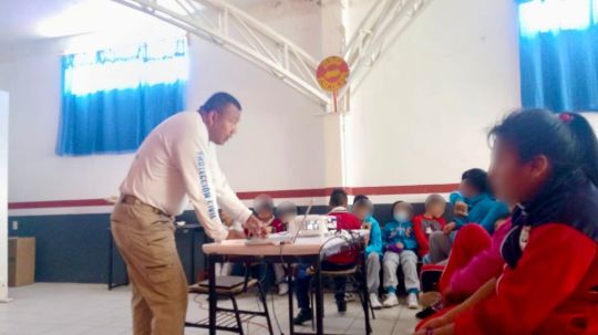 Protección Civil del ayuntamiento de Chiautempan capacita a alumnos de la primaria José María Morelos y Pavón