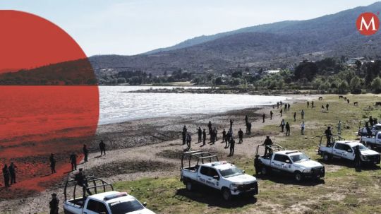 Pobladores combaten huachicoleo de agua en Michoacán: La laguna se está secando