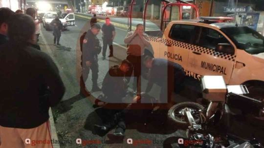 Policía de Teolocholco recibe dos disparos cuando intentaba interceptar a moto que circulaba en sentido contrario