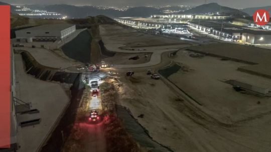 En Tijuana, huachicoleros perforan ducto de Pemex, provocan derrame y huyen