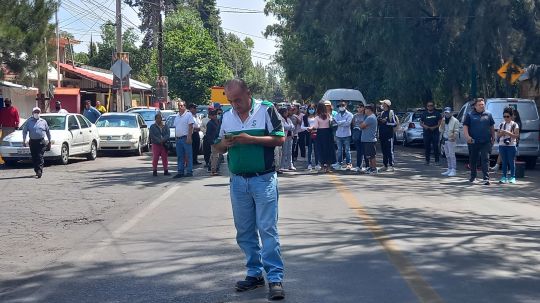 Los pacientes no son pelotas que pateas y te vas a otro lado; merecemos respeto, reclaman a IMSS por hemodiálisis