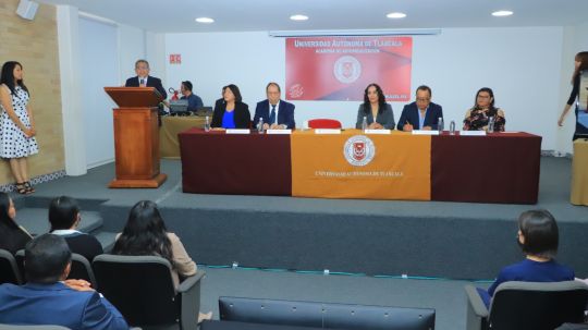 Inaugura UATx lactario de la Clínica del Bienestar Universitario