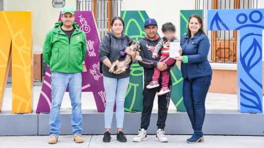 Feria de adopción canina en Huamantla dio a caninos una nueva vida