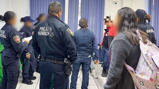 Policía de Huamantla reúne con su familia a adolescente reportada como desaparecida en Hueyotlipan